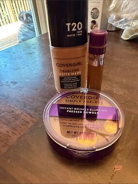 3 Piece Cover Girl Bundle Simply Ageless Foundation, Concealer, Powder